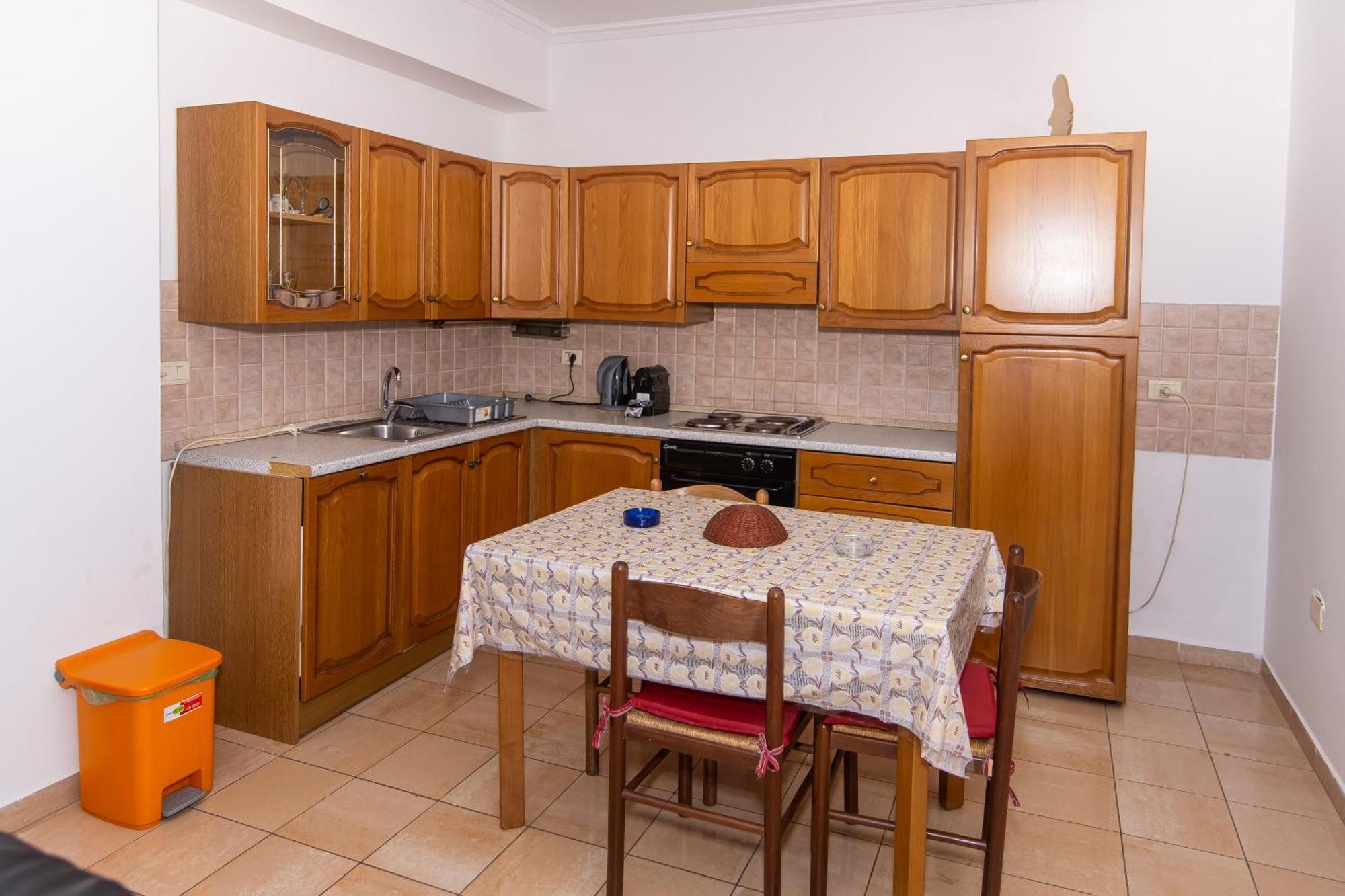 Vintage Blloku Apartment Tirana Eksteriør billede