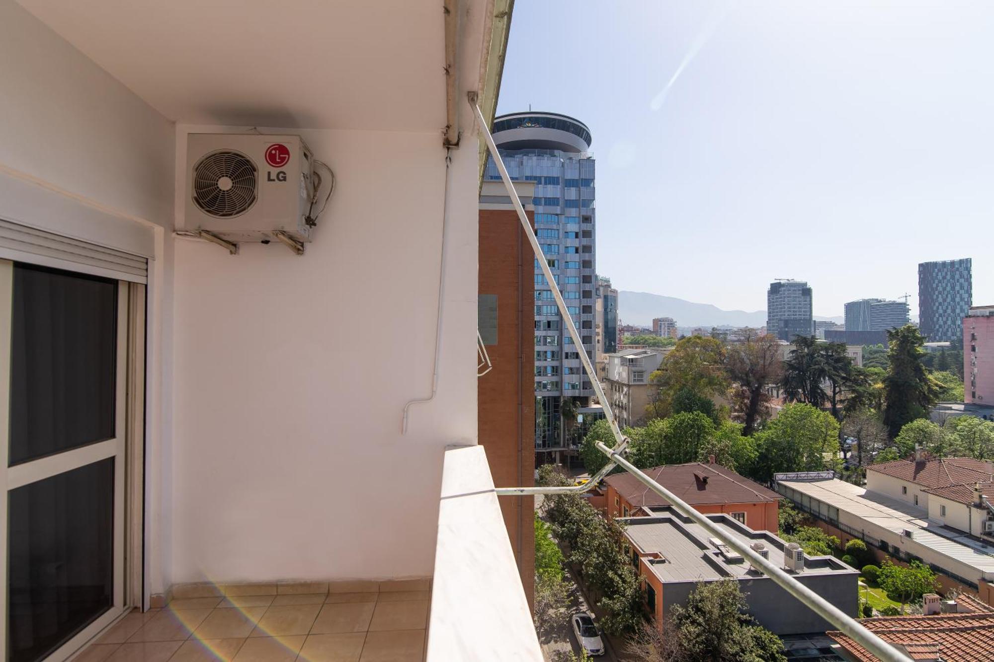 Vintage Blloku Apartment Tirana Eksteriør billede